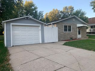 1216 P St, Aurora, NE 68818