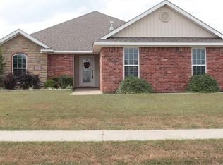 118 Honeysuckle St, Alma, AR 72921