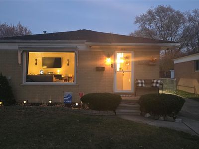 3961 Gertrude St, Dearborn Heights, MI, 48125