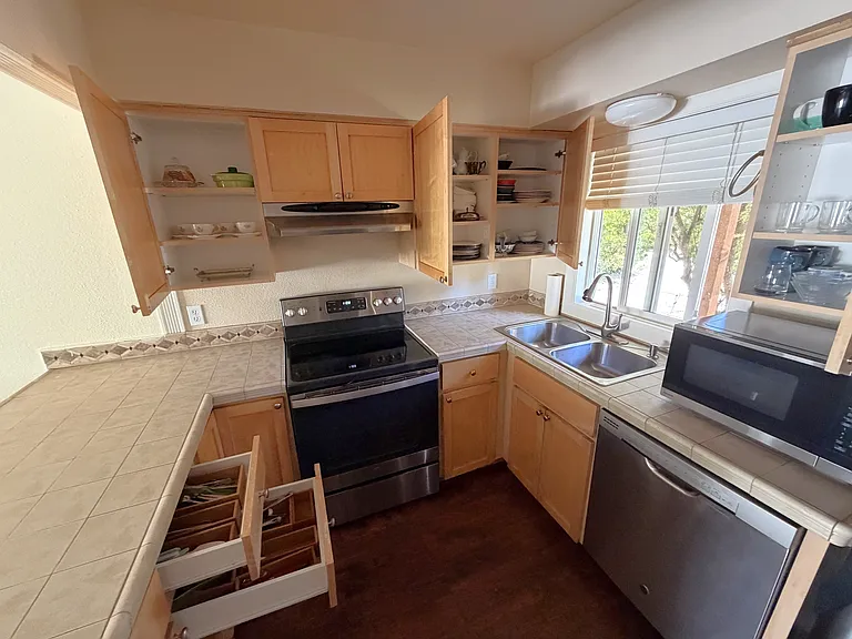 1918 NW 143rd Ave #35 — Photo 8