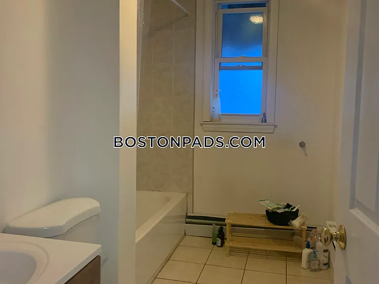 249 Boston Ave #3 — Photo 12