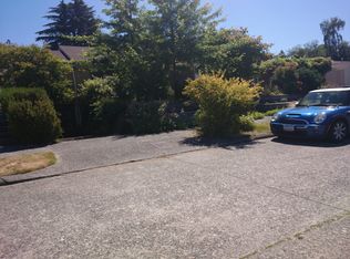 5900 59th Ave NE, Seattle, WA 98105