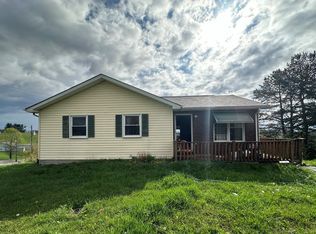 53 Lower Hays Rd, Mckee, KY 40447