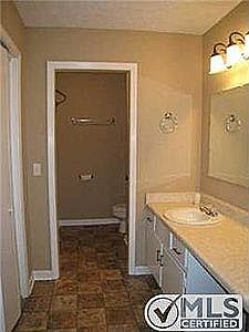 2nd image of 4201 Winterbrook Rd