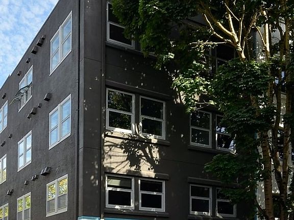 2nd image of 877 E Park St APT 206