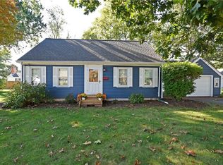 160 Gorham Ave, Warwick, RI 02886