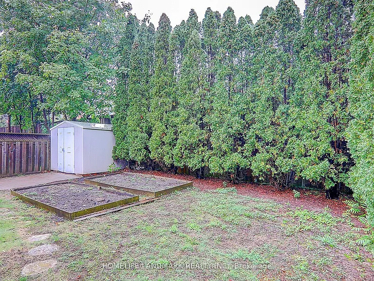 48 Kaitlin Dr — Photo 19
