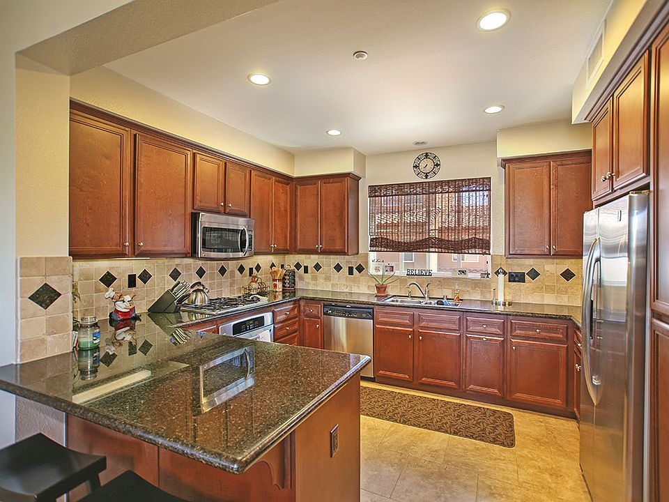 1st image of 5 Playa Cir