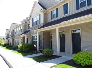 89 Stonecreek Ct, Ephrata, PA 17522