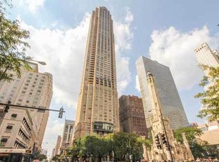 800 N Michigan Ave APT 3903, Chicago, IL 60611