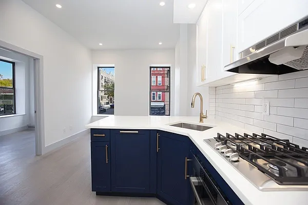 Rented by Kleier Residential | media 15