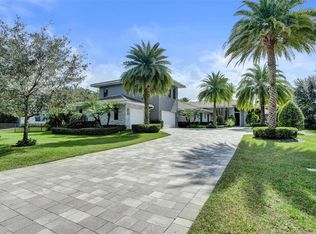 11660 SW 1st Ct, Plantation, FL 33325