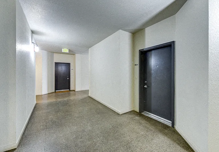 2850 E. College Ave #304 — Photo 27