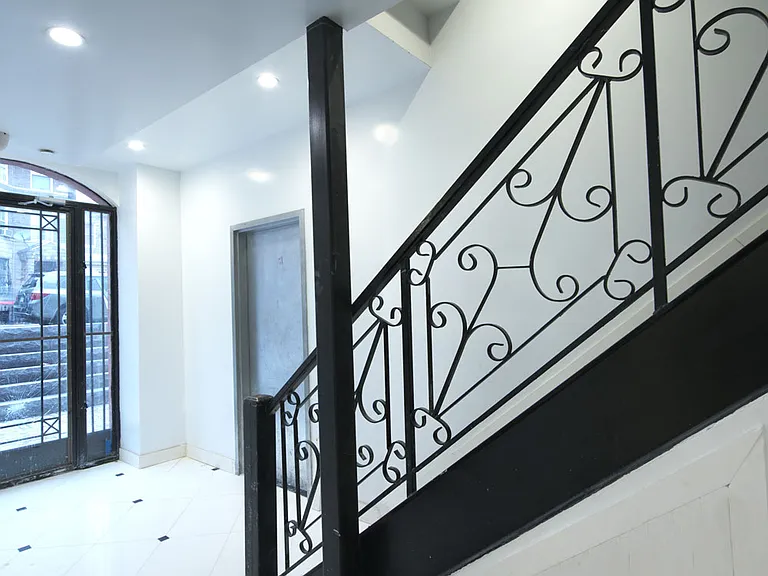 78 Herkimer St #205 — Photo 10