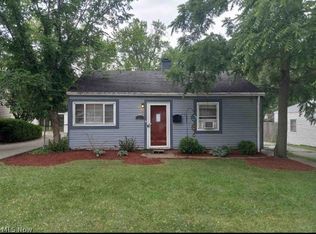 620 W Glendale St, Bedford, OH 44146