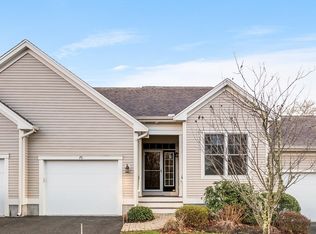 70 Grey Hawk Dr #70, Mashpee, MA 02649