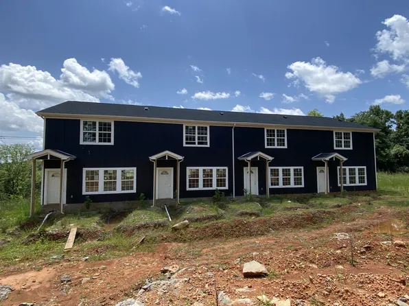 338 Cedar Ct, Clarksville, TN 37042