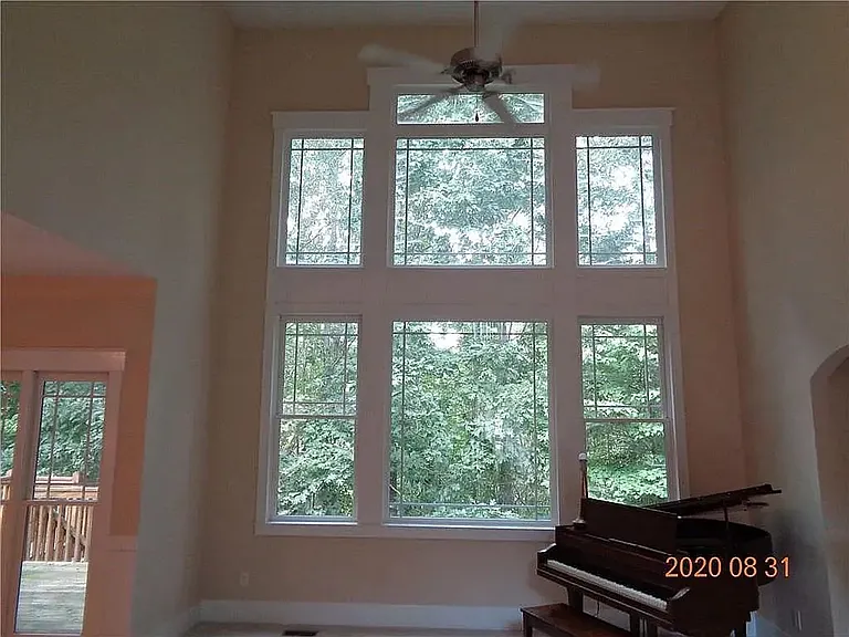 3785 Creekview Ridge Dr NE — Photo 9