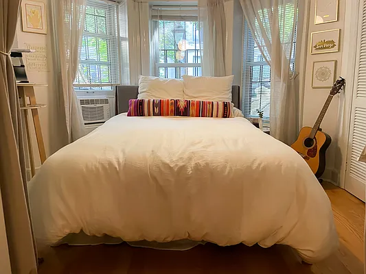 Rented by Owner | media 12