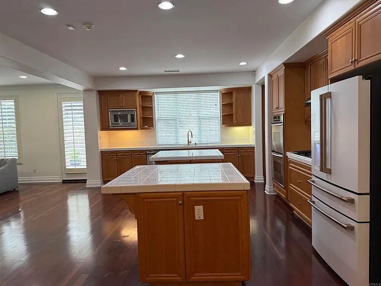 1472 Canoe Creek Way — Photo 19