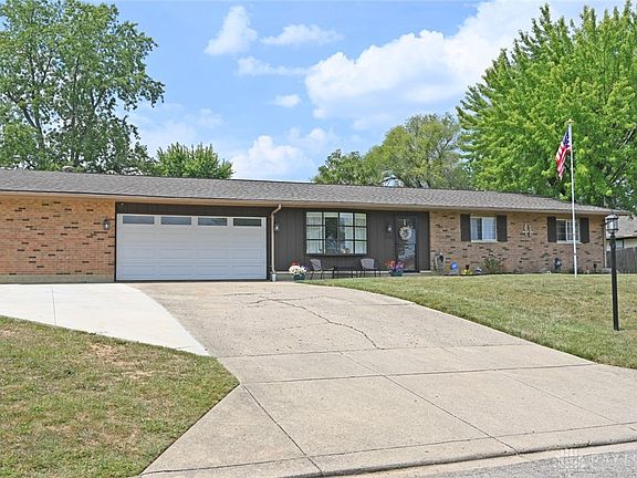 4th image of 2135 Granada Dr