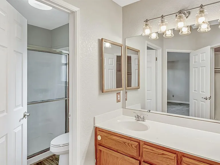 318 Village Cir — Photo 27