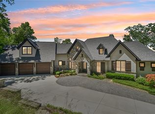 1110 Mountain Summit Rd, Travelers Rest, SC 29690