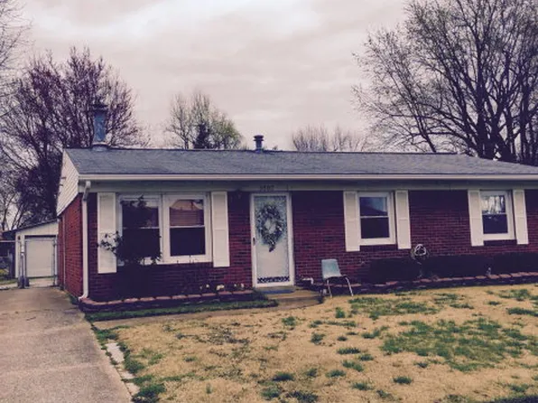 3007 E Yellowstone Dr, Owensboro, KY 42301