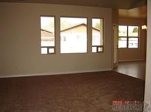 2nd image of 3086 Mandan Ln
