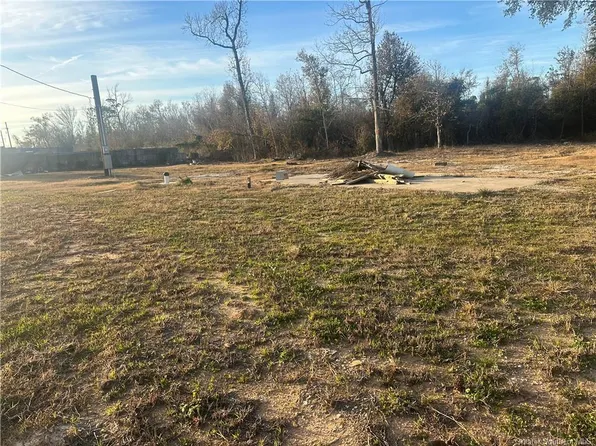 3304 Tower Rd, Westlake, LA 70669