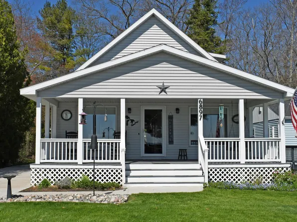 6897 N Us Highway 23, Oscoda, MI 48750