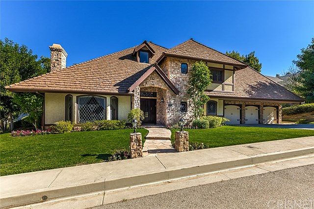 1st image of 19061 Dorlon Dr