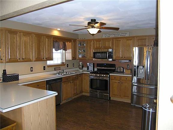 5th image of 305 Richland Ave