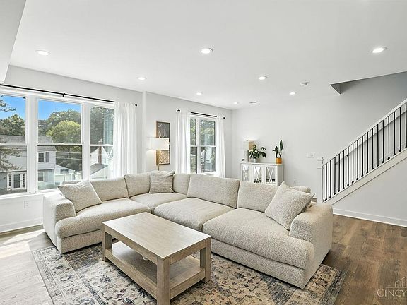 3rd image of 2834 Cortelyou Pl