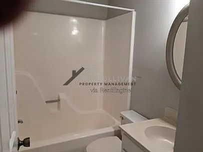 4101 Five Oaks Dr #26 — Photo 11