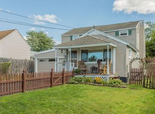 210 Mayers St, Liverpool, NY 13088