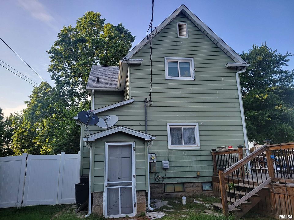 308 E Oak St, West Frankfort, IL 62896 Zillow