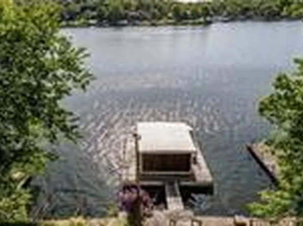 16 1/2 Seventeen L St, Lees Summit, MO 64086