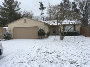 4735 Clayburn Dr, Indianapolis, IN 46268