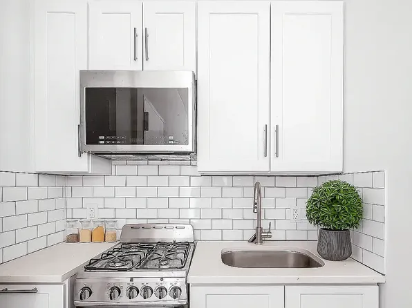 215 West 101st Street image 2 of 4