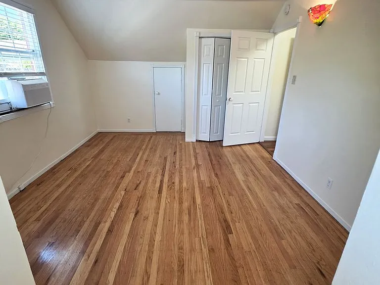 1317 Sherwood Dr — Photo 34