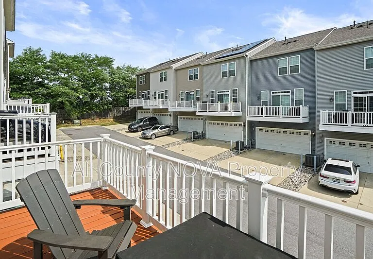 2910 Pinebrook Rd — Photo 31