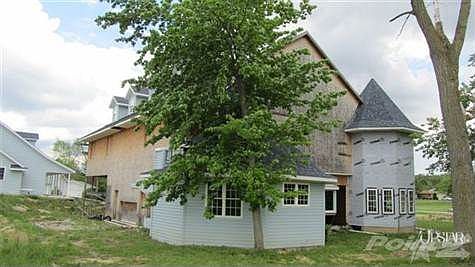 5th image of 9210 Goldspur Dr N
