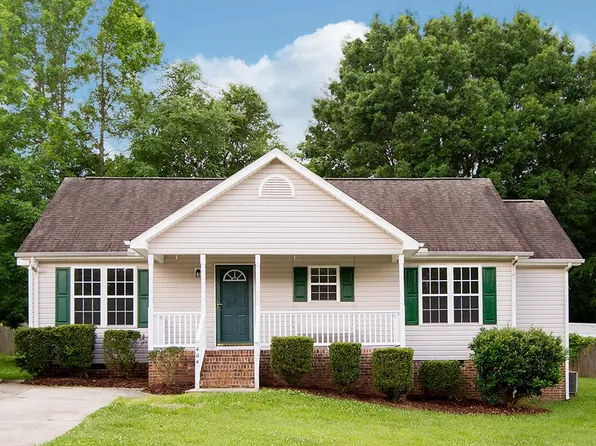 404 Foxbridge Ct, Wake Forest, NC 27587