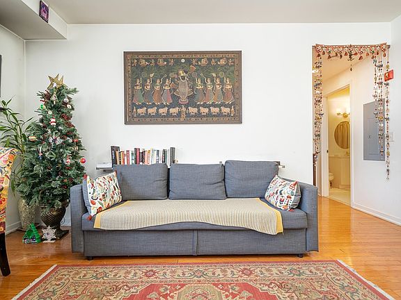 4th image of 149 Essex St APT 3T
