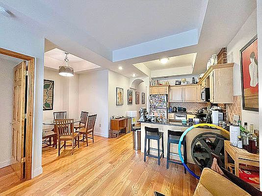 2nd image of 319 W 101st St APT 3-B