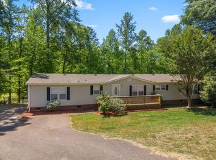 242 Autumnvale Dr, Inman, SC 29349
