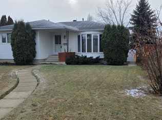 5607 97th Ave NW, Edmonton, AB T6B1C3