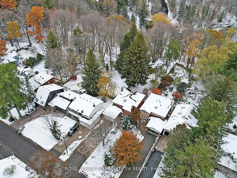 327A Beechgrove Dr — Photo 36