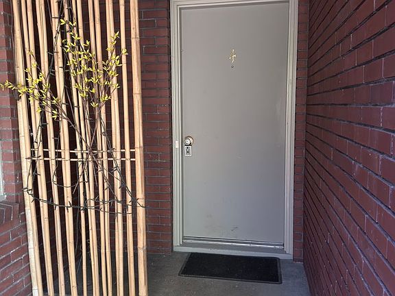 2nd image of 8650 SW Canyon Ln
